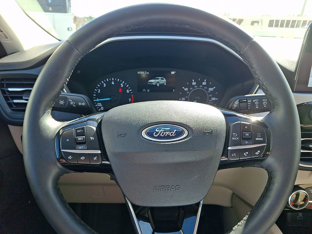 Certified 2022 Ford Escape SEL image 18