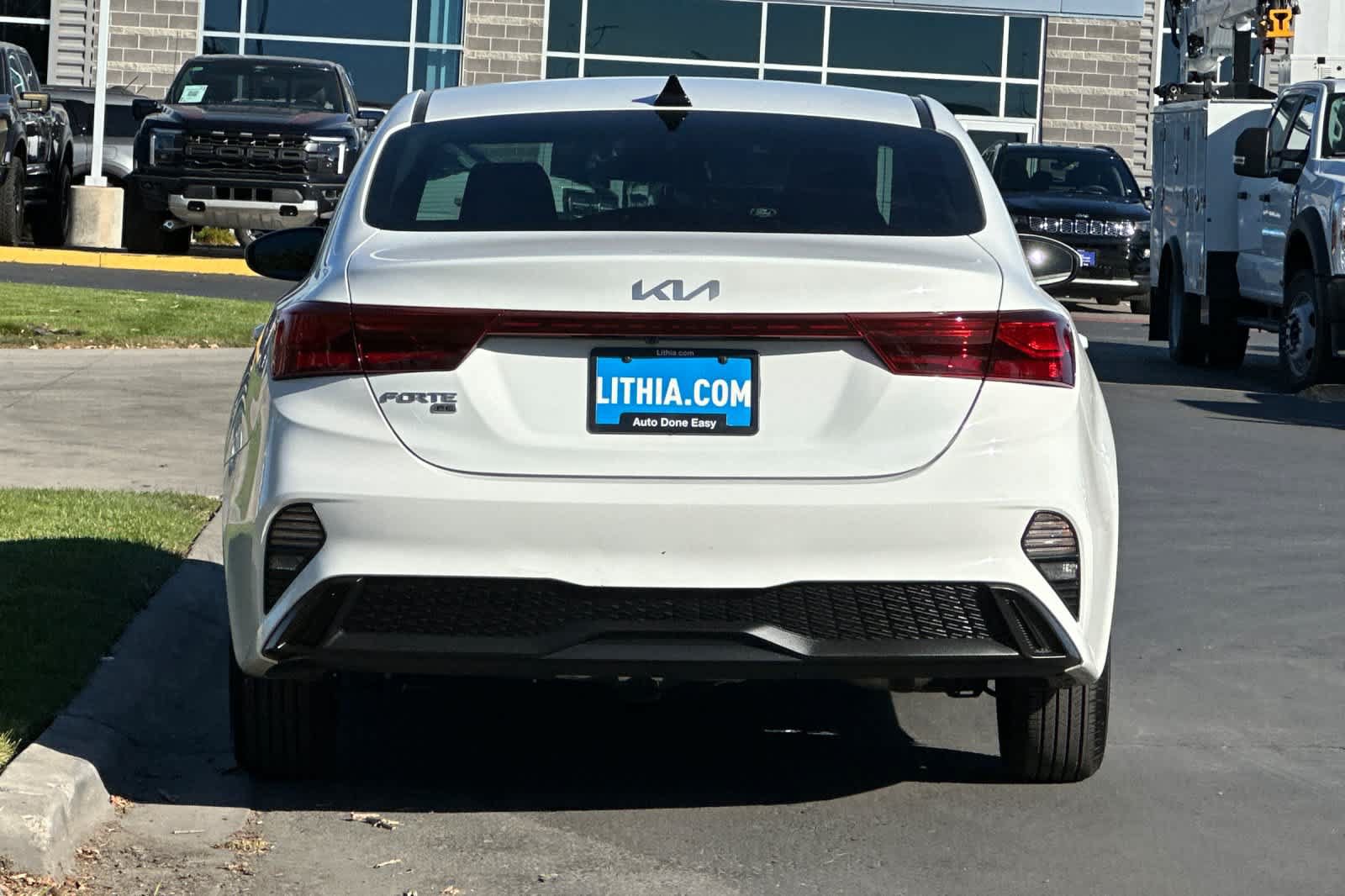 Used 2024 Kia Forte LX FWD image 7