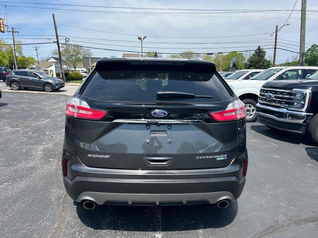 Certified 2020 Ford Edge Titanium AWD/4WD image 13
