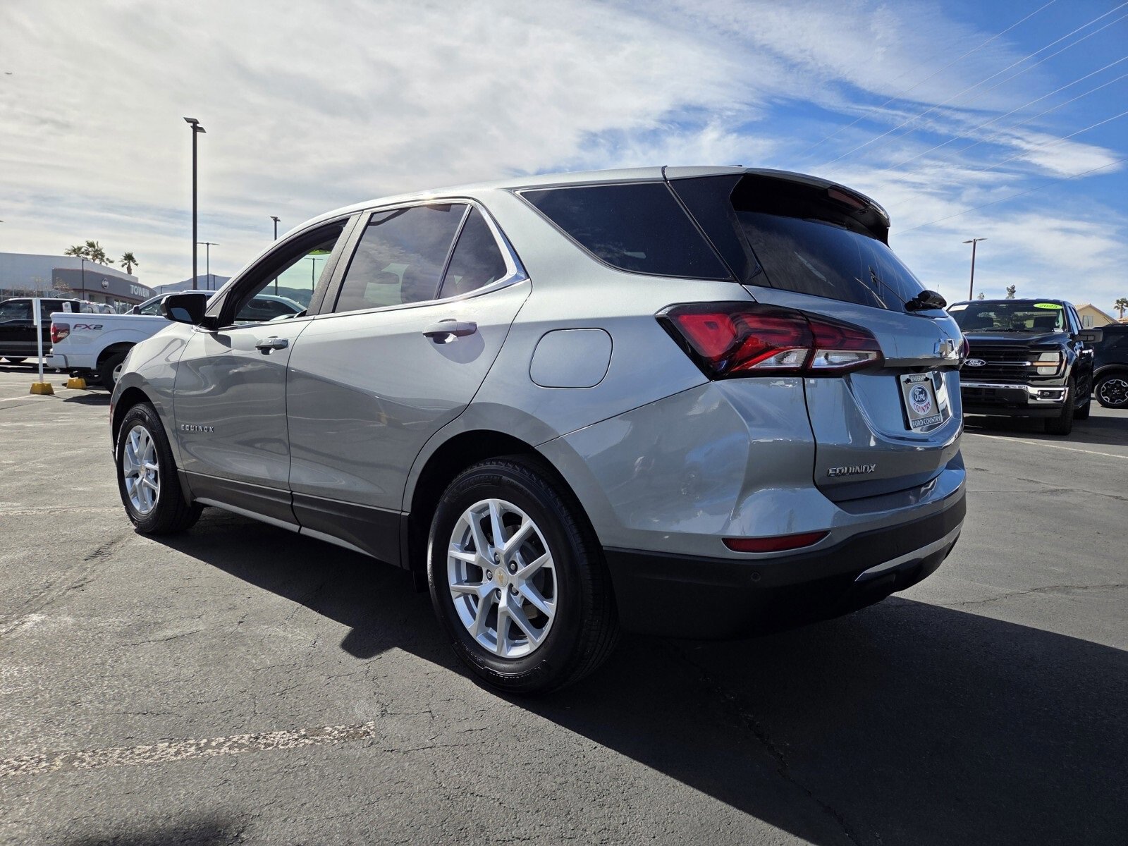 Used 2024 Chevrolet Equinox LT image 3