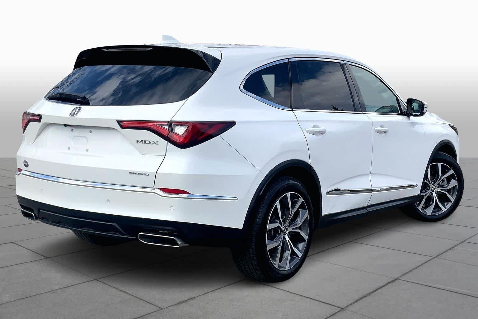 Used 2023 Acura MDX SH-AWD w/ Technology Package image 24