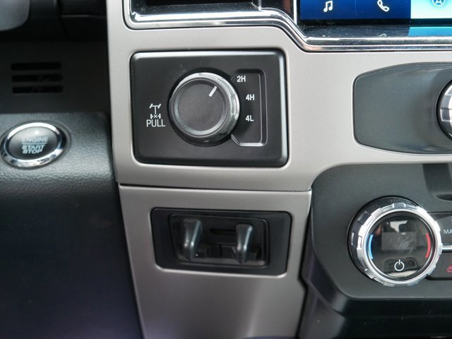 Certified 2022 Ford F250 Lariat w/ Lariat Ultimate Package image 27