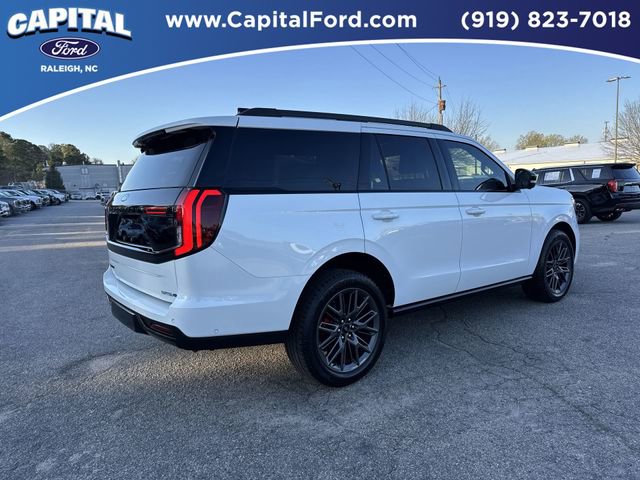 Certified 2025 Ford Expedition Platinum w/ Stealth Performance Package AWD/4WD image 8