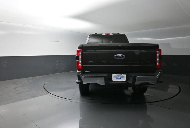Certified 2025 Ford F250 Lariat w/ Lariat Ultimate Package AWD/4WD image 6