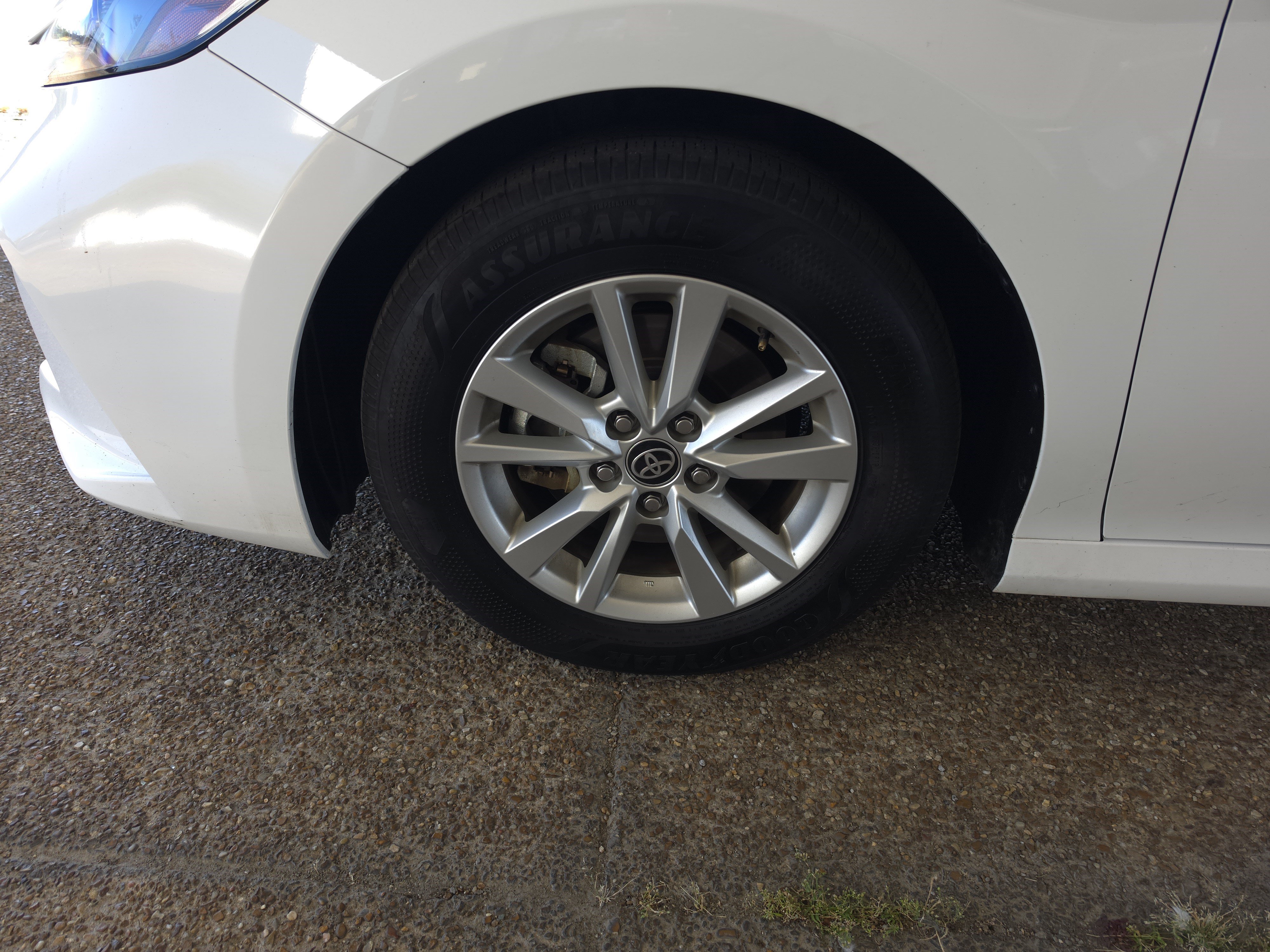 Used 2025 Toyota Camry LE FWD image 23