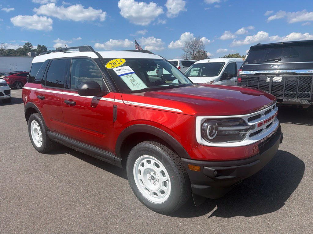 Certified 2024 Ford Bronco Sport Heritage w/ Heritage Convenience Package AWD/4WD image 2