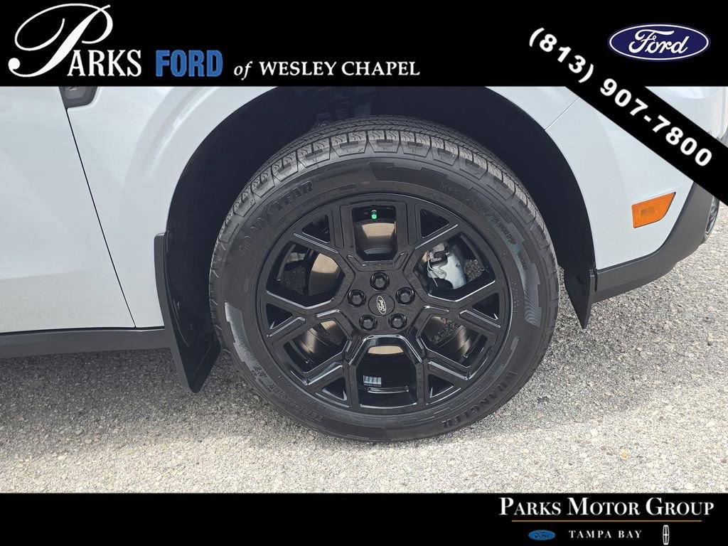 Certified 2026 Ford Maverick Lariat w/ Black Appearance Package AWD/4WD image 30