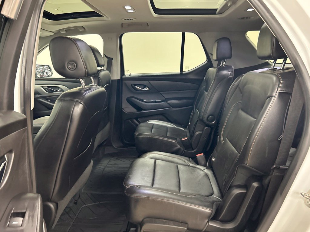 Used 2019 Chevrolet Traverse RS w/ LPO, Floor Liner Package AWD/4WD image 27