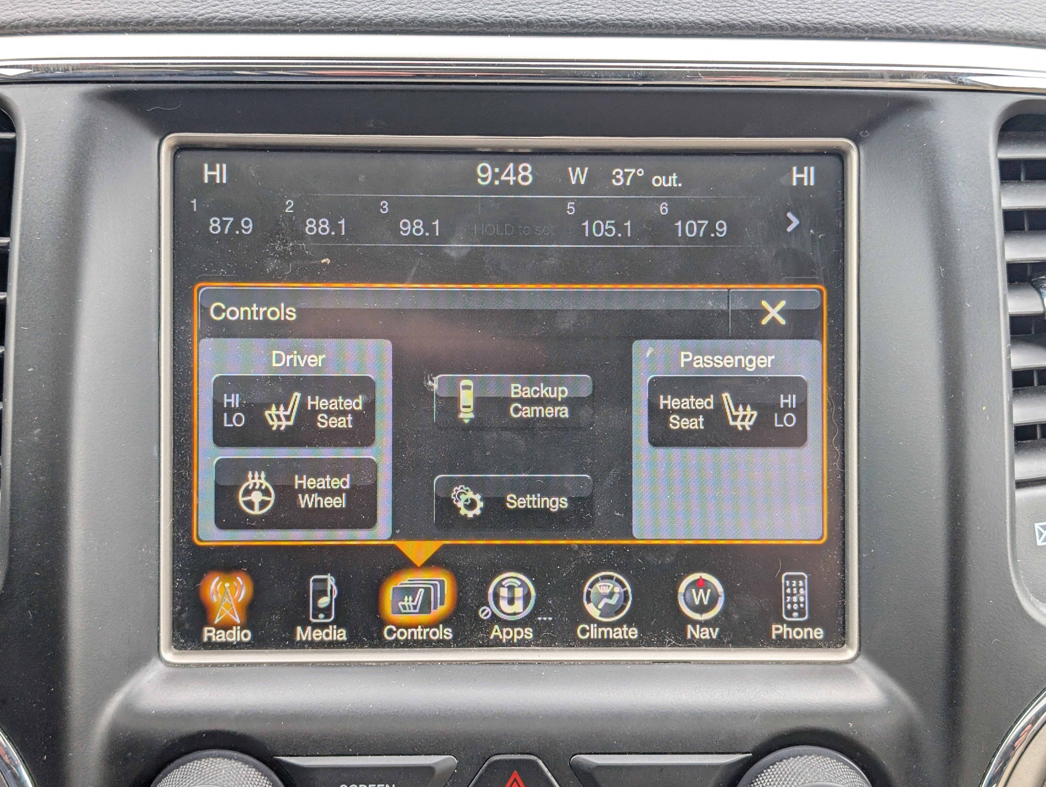 Used 2017 Jeep Grand Cherokee Limited image 31