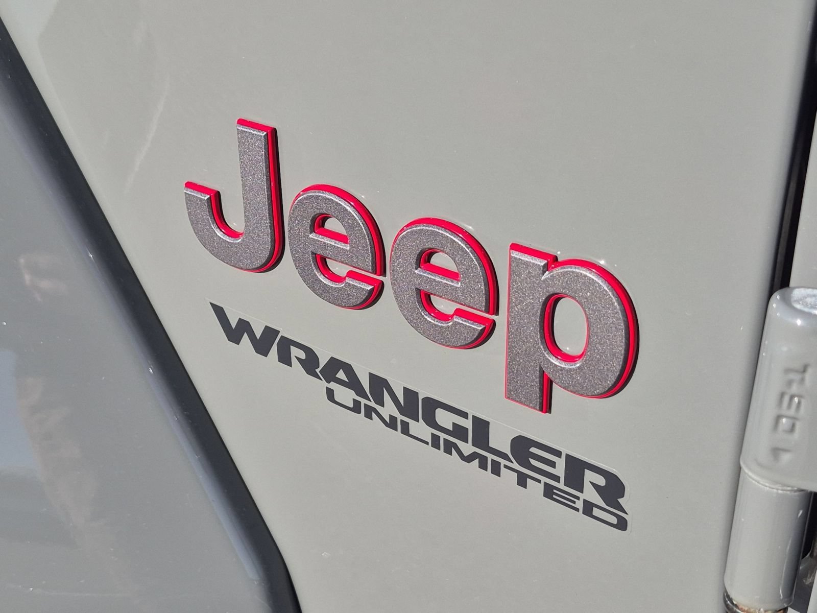 Used 2021 Jeep Wrangler Rubicon w/ Uconnect 4C Nav & Sound Group AWD/4WD image 9