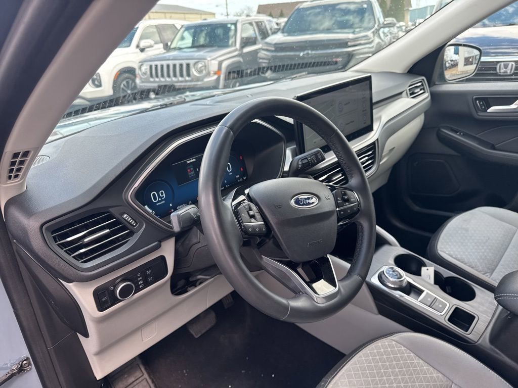 Certified 2023 Ford Escape Active w/ Tech Pack #2 image 17
