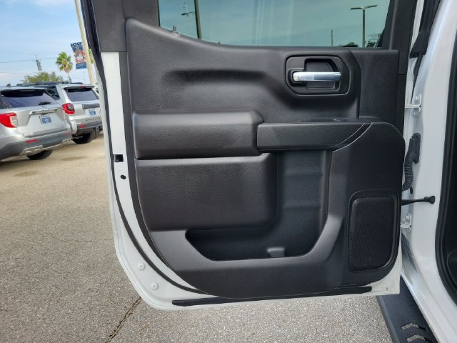 Used 2026 Chevrolet Silverado 1500 Custom RWD image 17