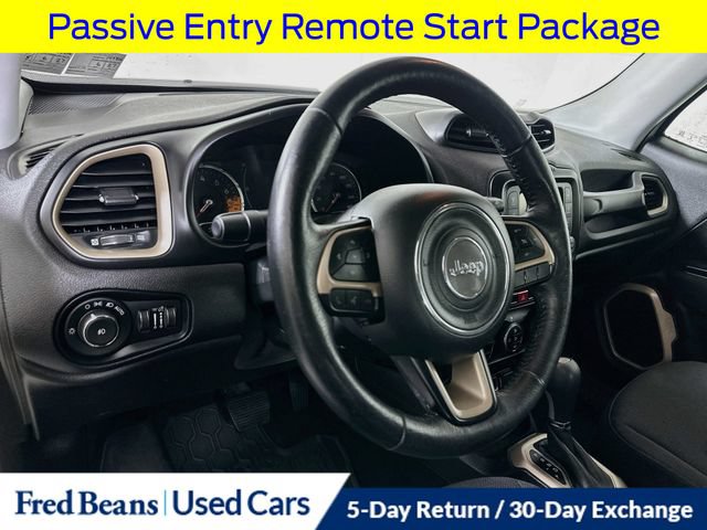Used 2017 Jeep Renegade Latitude w/ Popular Equipment Group AWD/4WD image 12