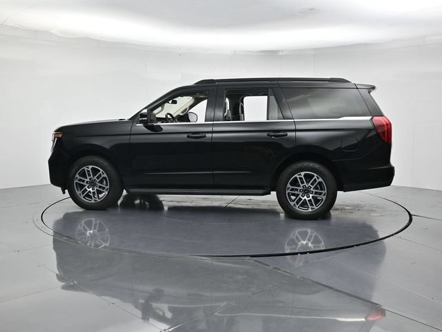 Certified 2025 Ford Expedition Active AWD/4WD image 7
