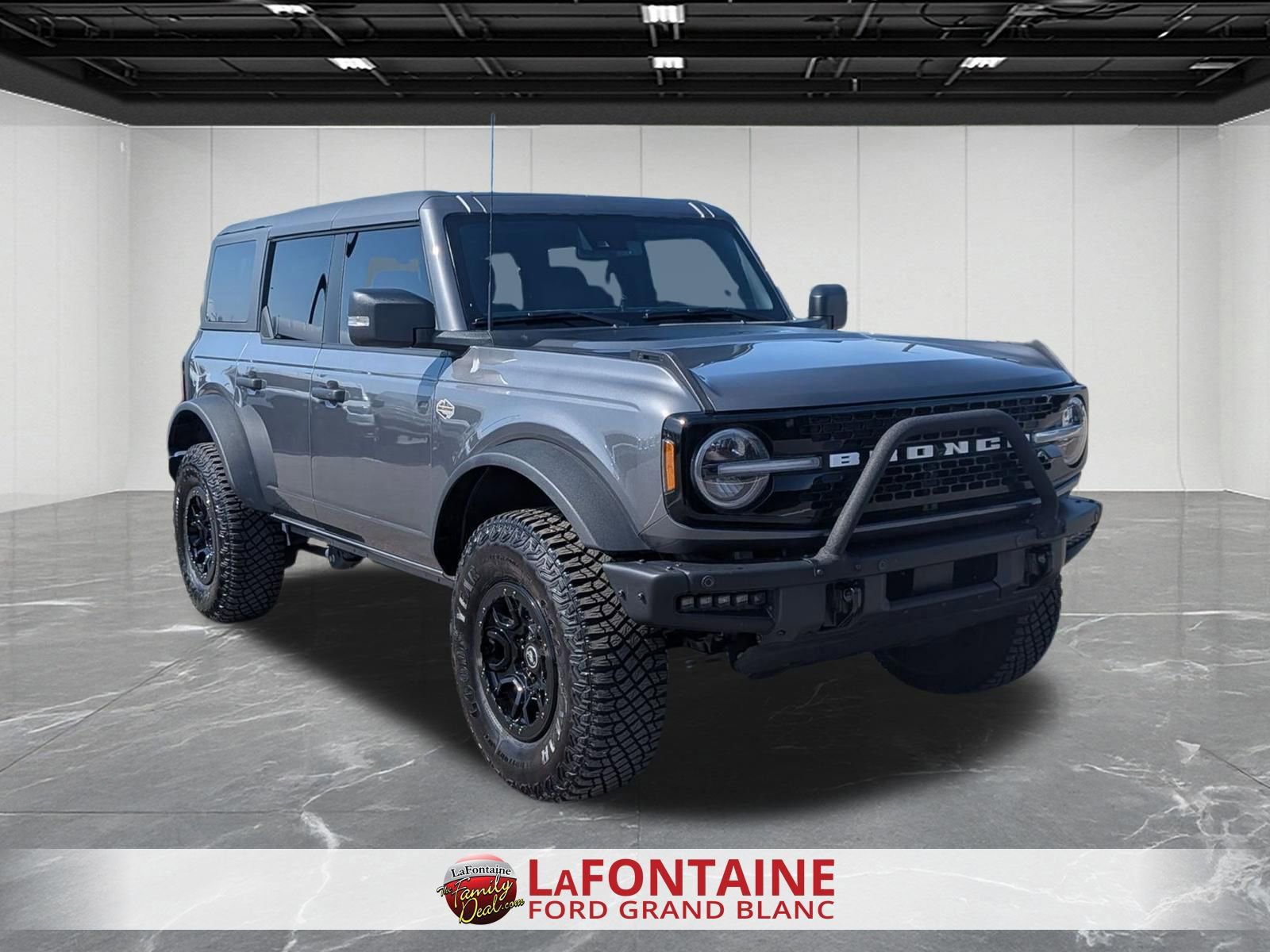 Certified 2024 Ford Bronco Wildtrak AWD/4WD image 7