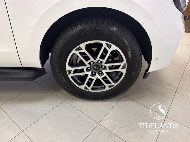 Certified 2025 Ford Expedition Active RWD image 34