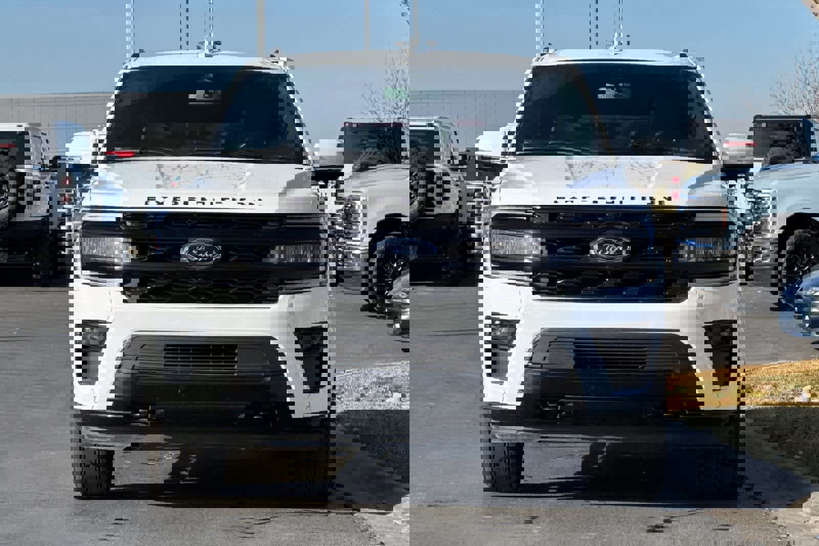 Certified 2024 Ford Expedition Limited image 8