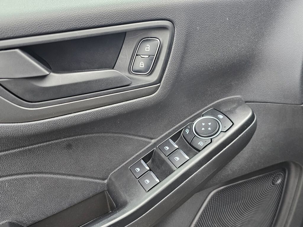 Certified 2025 Ford Escape Active AWD/4WD image 18