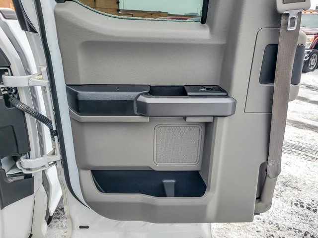 Certified 2018 Ford F150 XLT w/ Equipment Group 301A Mid image 24