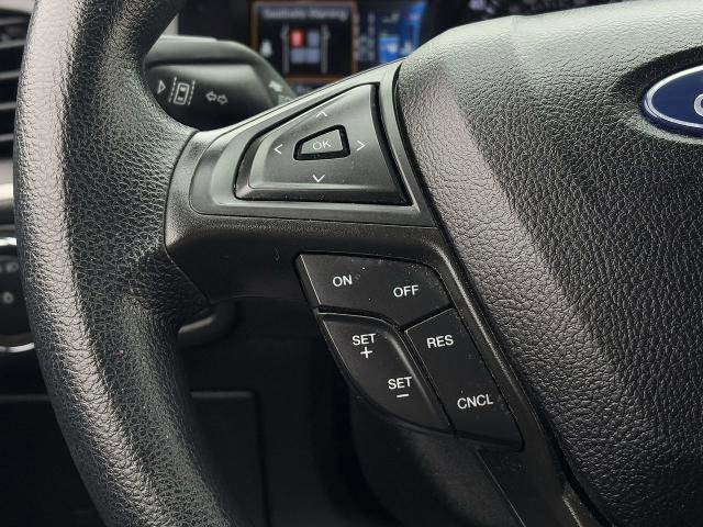 Certified 2022 Ford Edge SE w/ Black Appearance Package image 16