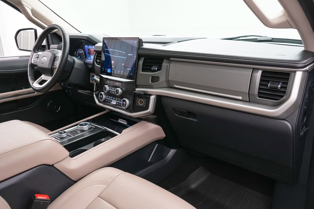 Certified 2024 Ford Expedition Max XLT AWD/4WD image 28