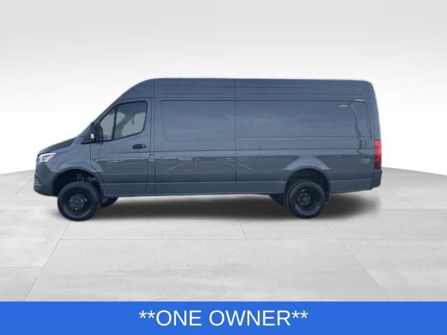 Used 2024 Mercedes-Benz Sprinter 3500 video 2