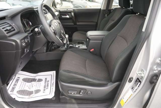 Used 2024 Toyota 4Runner TRD Off-Road image 9