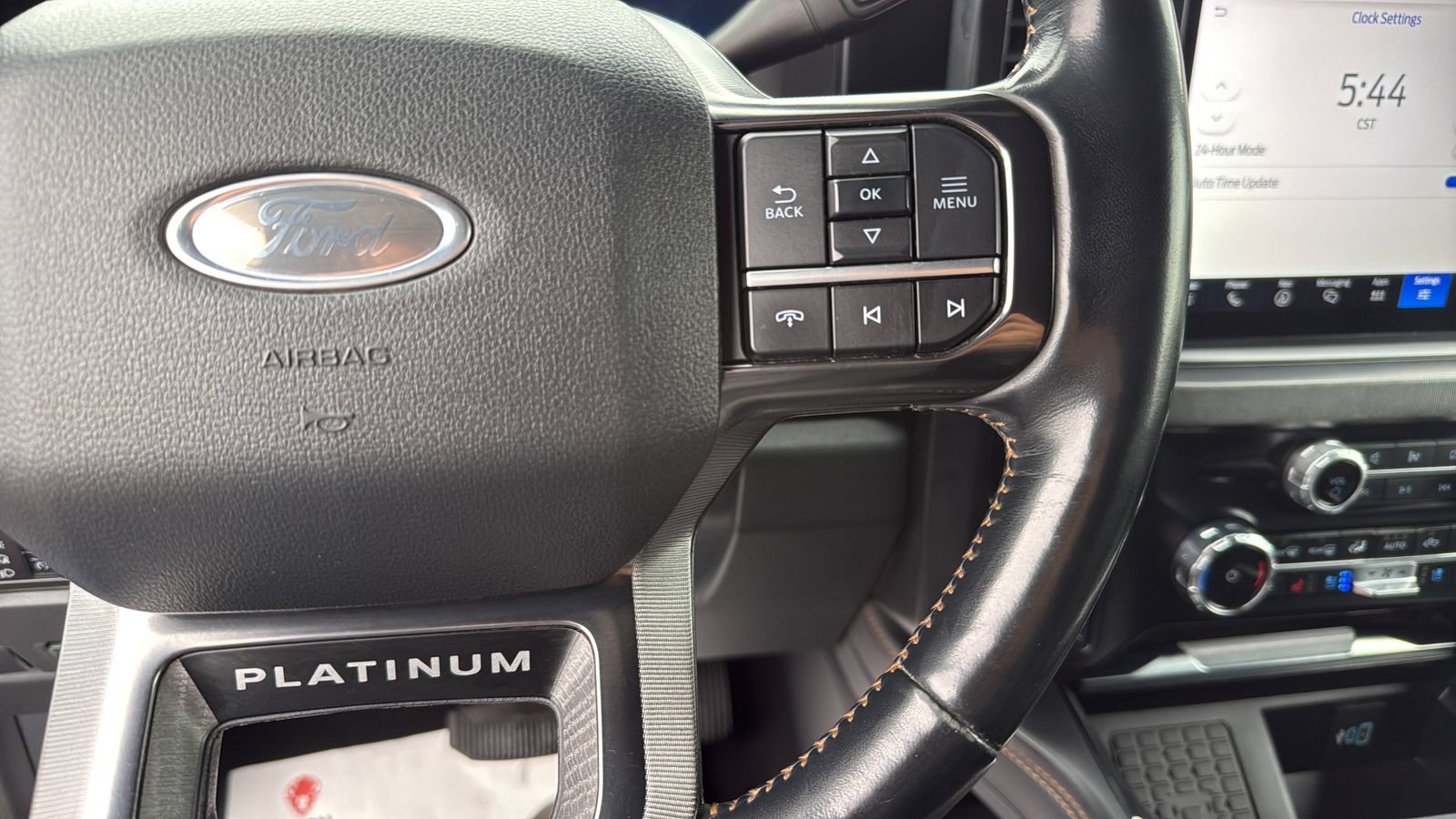Certified 2024 Ford F250 Platinum w/ Tremor Off-Road Package AWD/4WD image 16