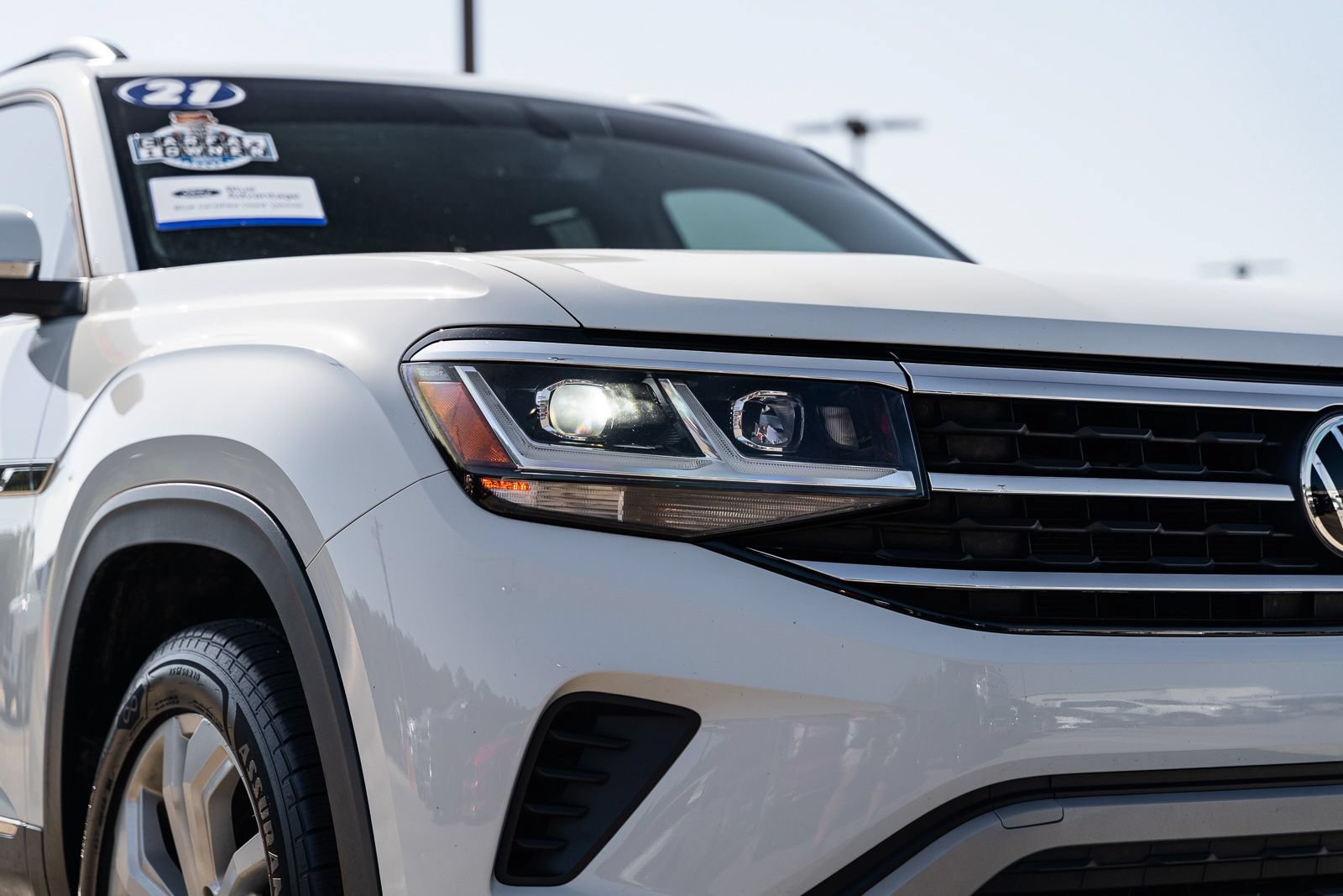 Used 2021 Volkswagen Atlas SE w/ Panoramic Sunroof Package FWD image 11
