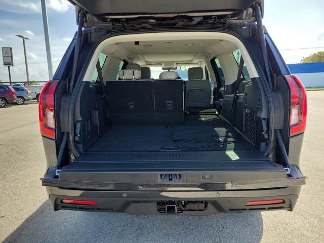 Certified 2025 Ford Expedition Max Active AWD/4WD image 15