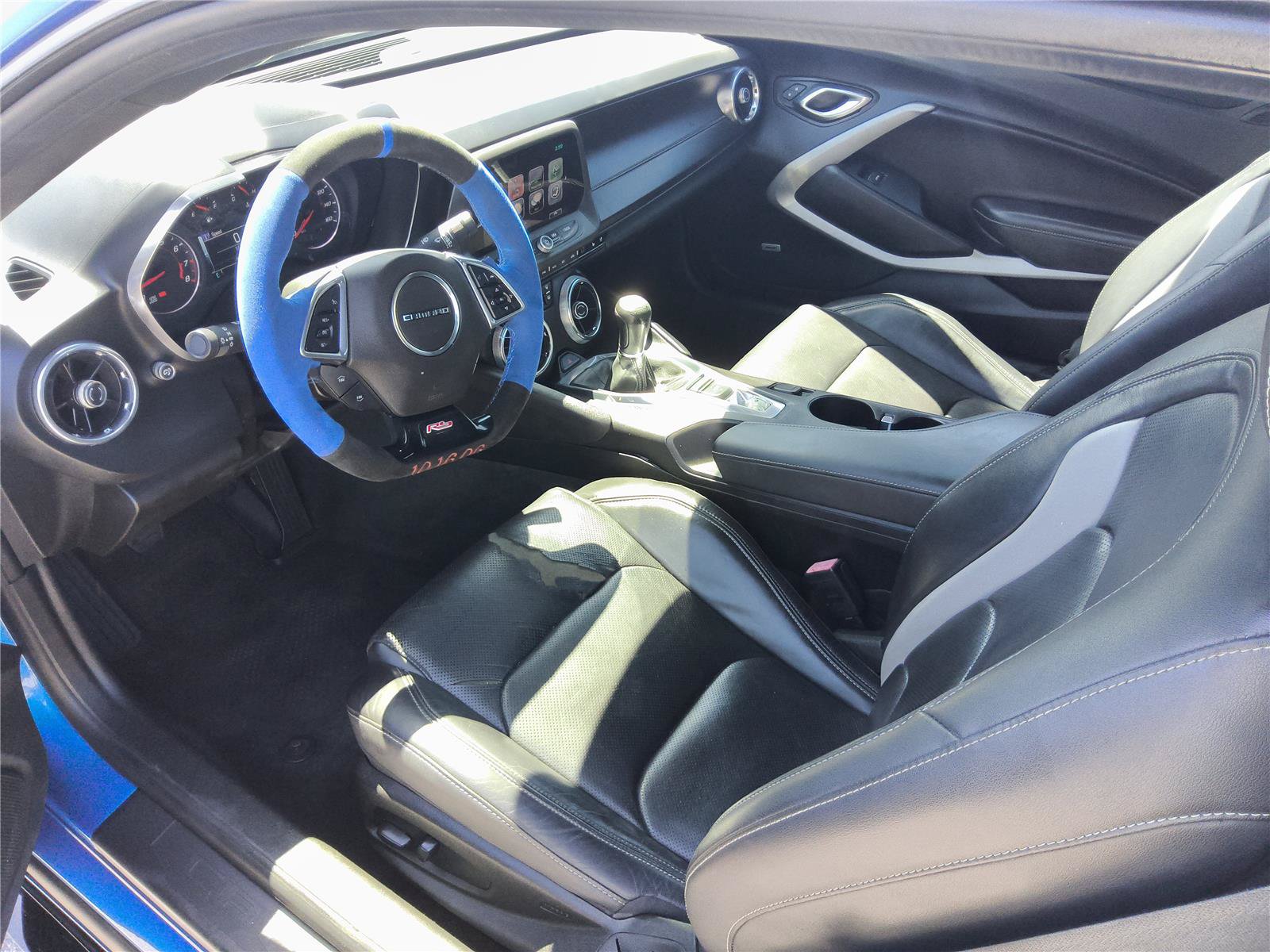Used 2018 Chevrolet Camaro LT w/ RS Package RWD image 11