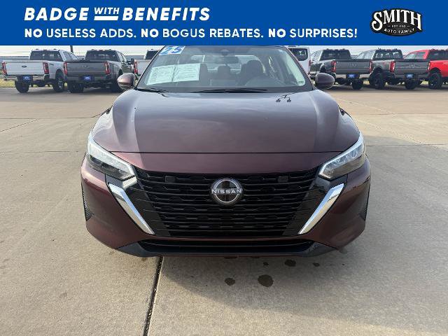 Used 2025 Nissan Sentra SV FWD image 9