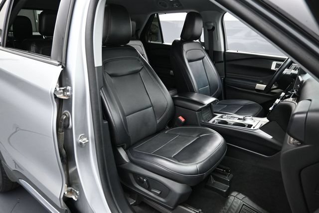 Certified 2021 Ford Explorer Limited AWD/4WD image 32