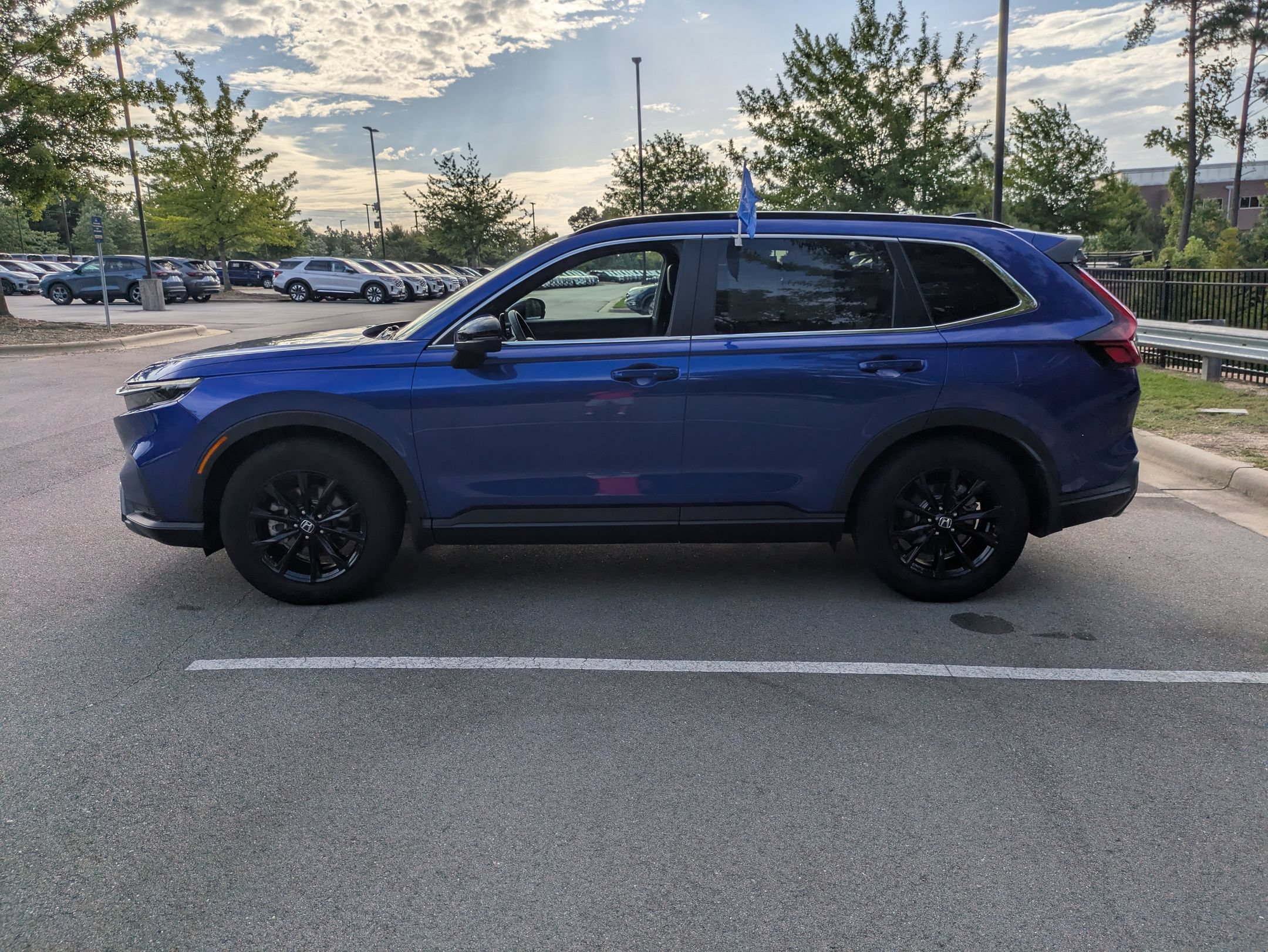 Used 2025 Honda CR-V Sport-L image 7