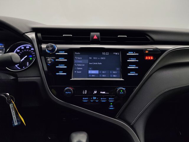 Used 2019 Toyota Camry SE FWD image 31