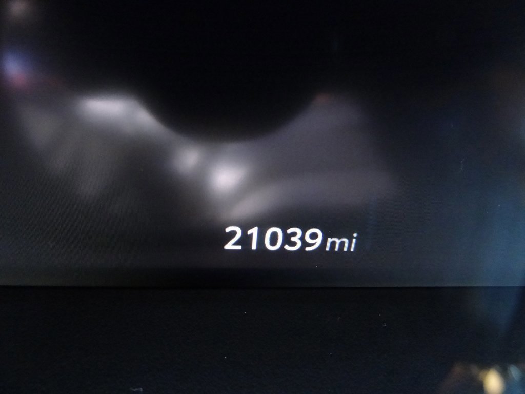 Used 2024 Toyota Highlander Platinum image 9