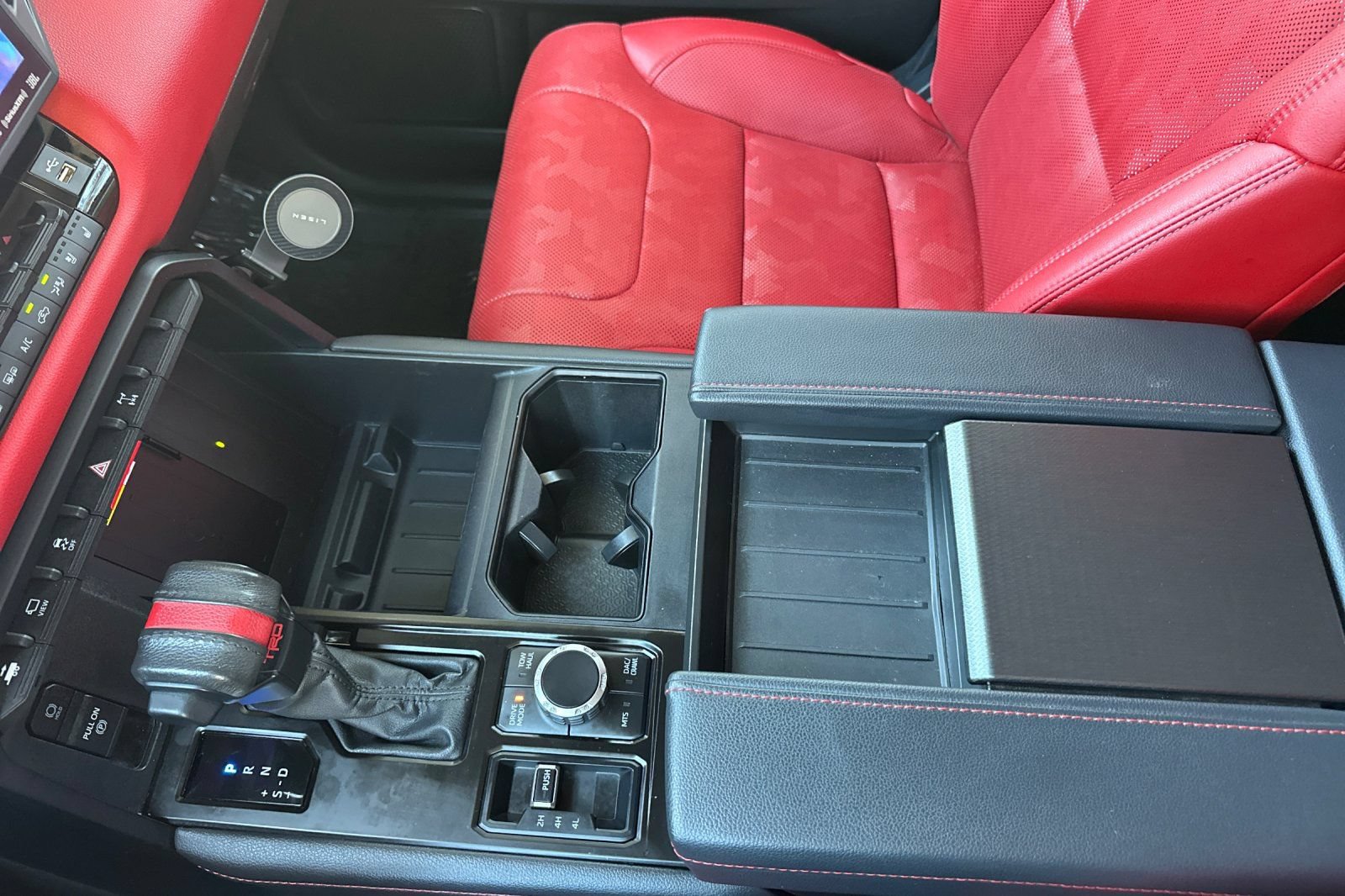 Used 2023 Toyota Tundra TRD Pro AWD/4WD image 32