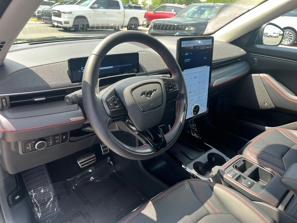Certified 2025 Ford Mustang Mach-E Premium w/ Sport Appearance Package AWD/4WD image 26