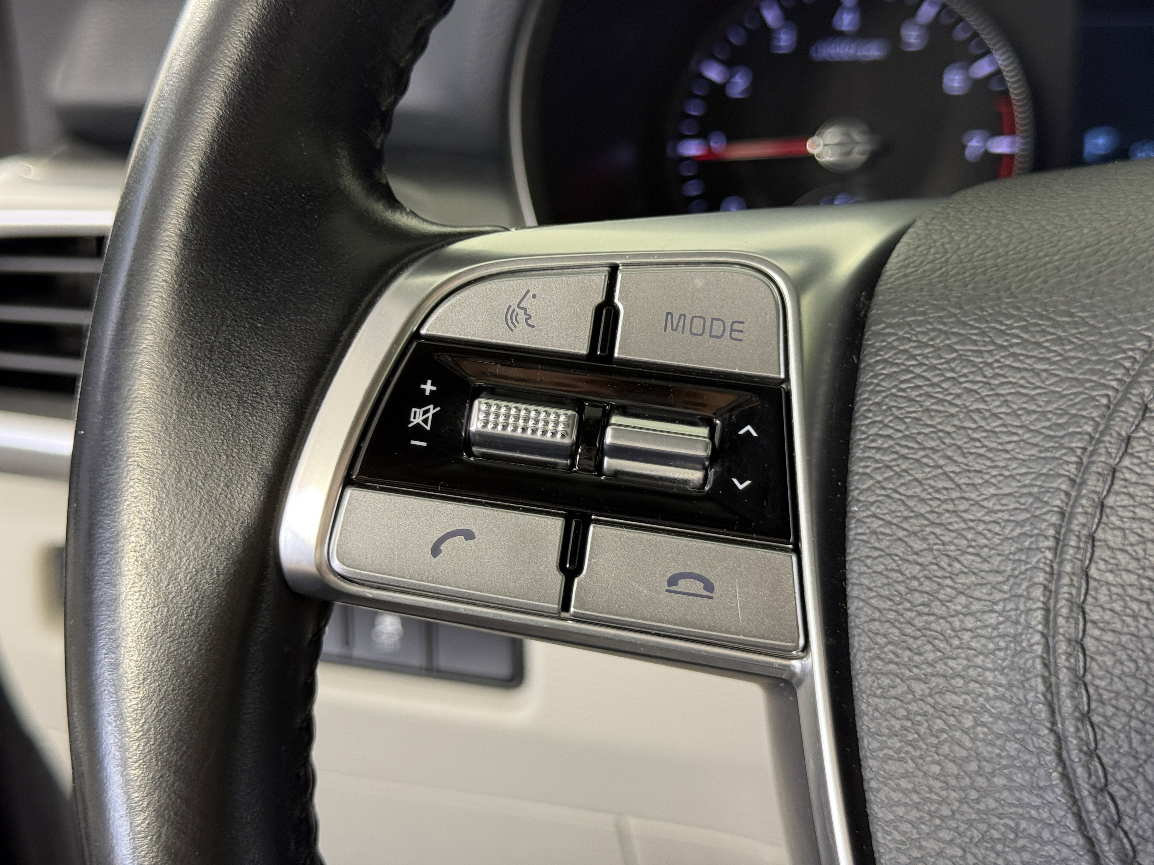 Used 2020 Kia Telluride S image 25