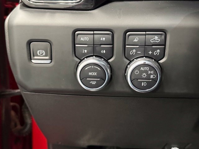 Used 2024 GMC Sierra 1500 AT4 AWD/4WD image 13