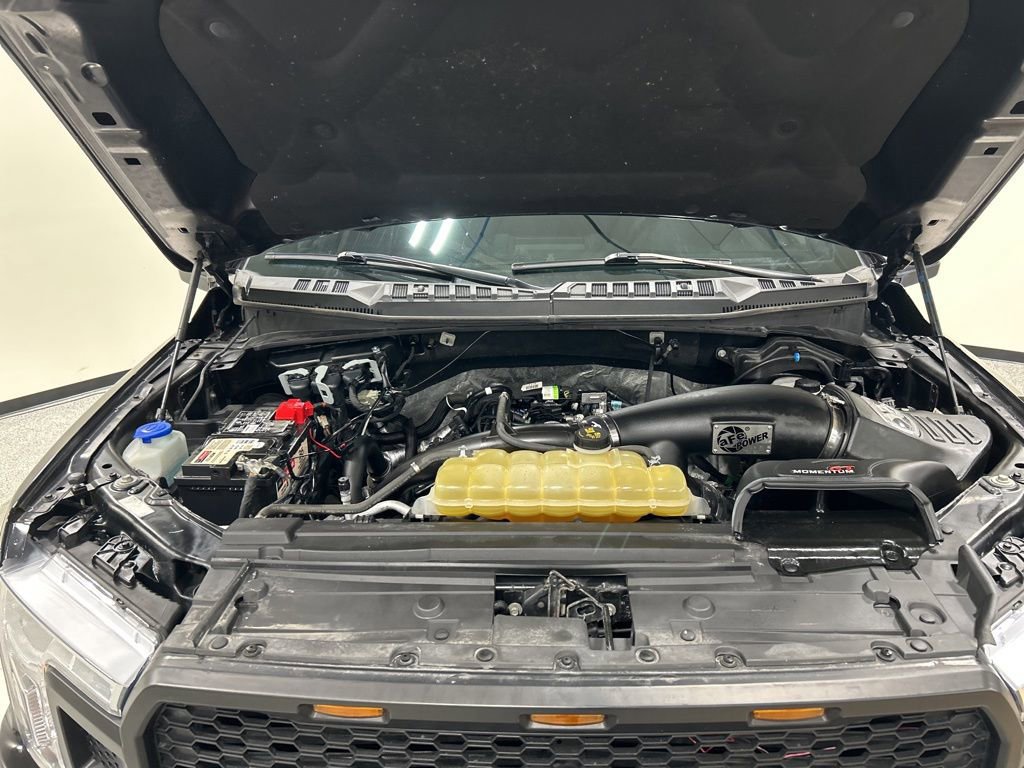 Certified 2019 Ford F150 XLT w/ Equipment Group 302A Luxury image 28