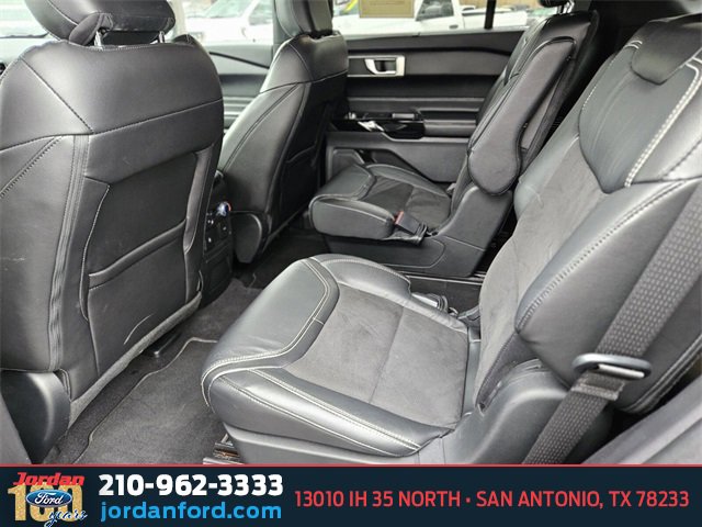 Certified 2022 Ford Explorer ST image 16