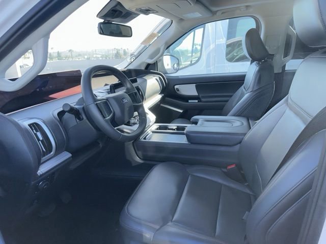 Certified 2025 Ford Expedition Max Active image 3