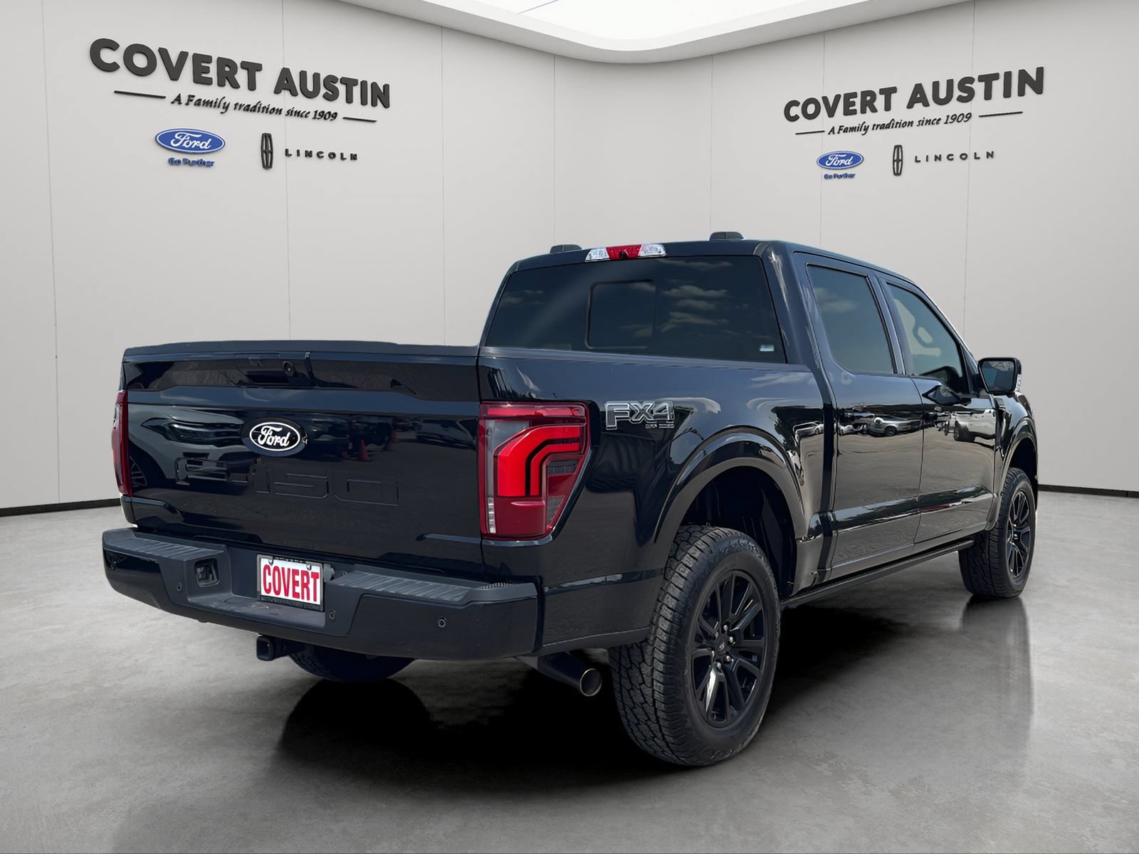 Certified 2024 Ford F150 Platinum w/ FX4 Off-Road Package AWD/4WD image 5