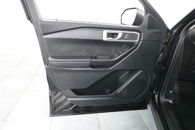 Certified 2022 Ford Explorer 4WD image 22
