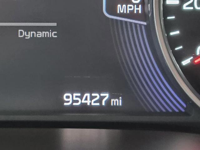 Used 2021 Kia Seltos SX w/ SX Sunroof Package image 35