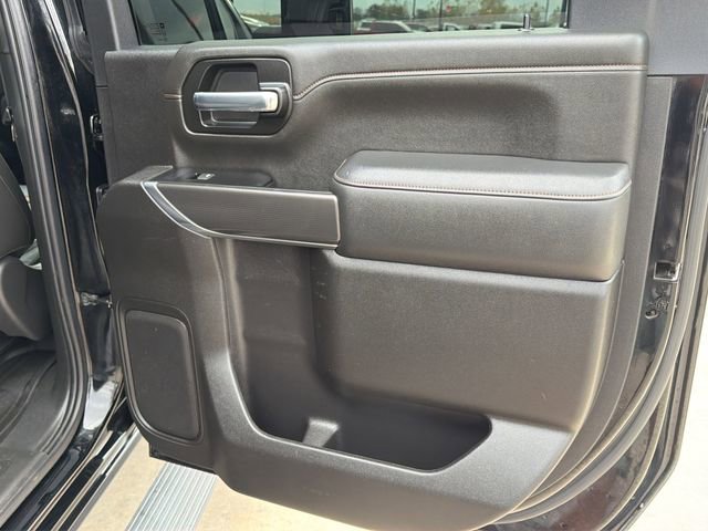 Used 2022 GMC Sierra 2500 AT4 image 13