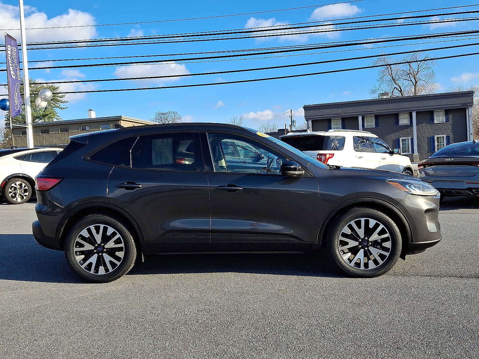 Certified 2020 Ford Escape SE Sport image 7