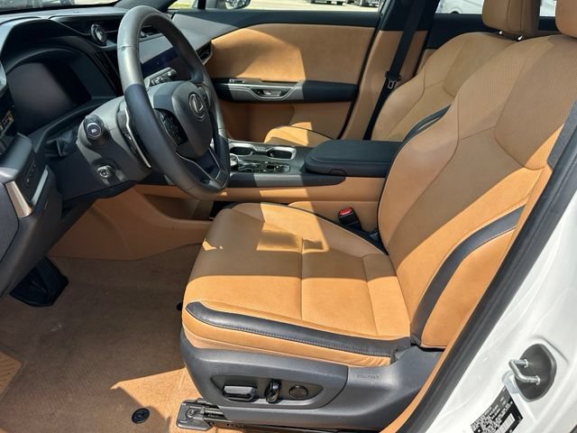 Used 2023 Lexus RZ 450e Premium w/ Technology Package AWD/4WD image 19