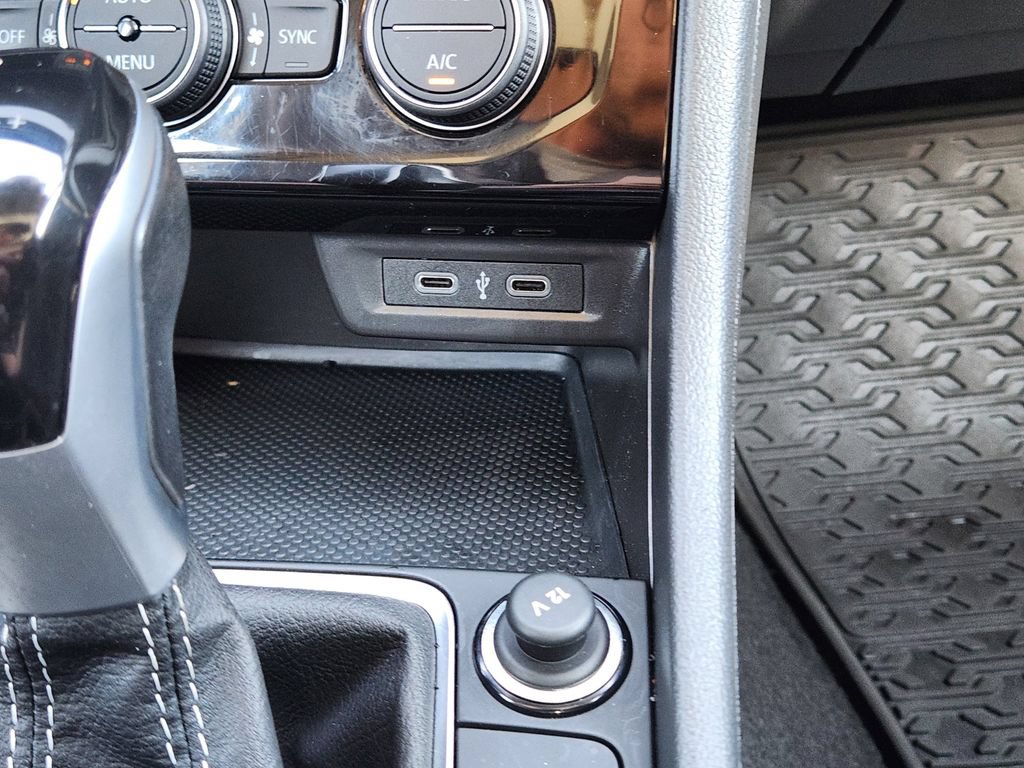 Used 2023 Volkswagen Jetta SE FWD image 27